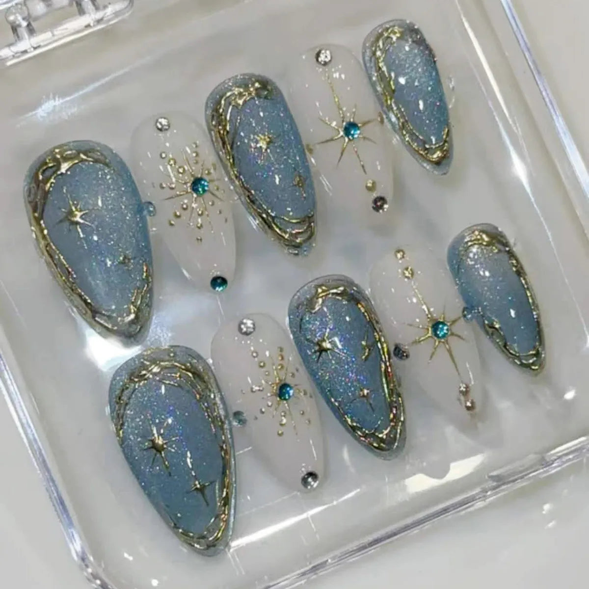 Gradient Blue Flower Press-On Nails