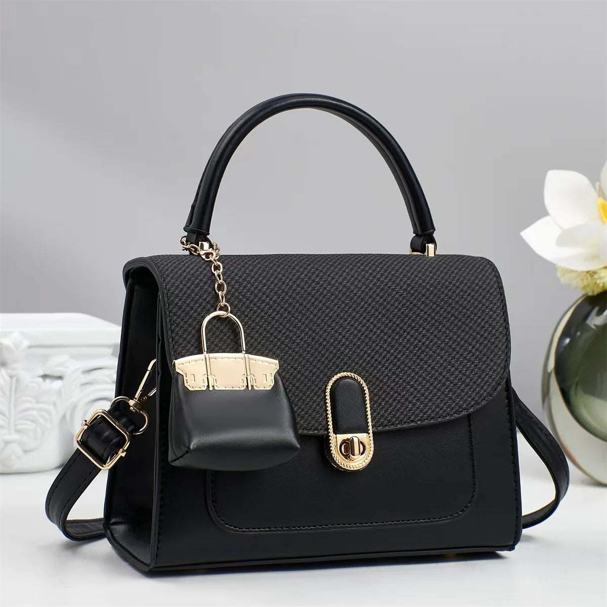 Fashionable Travel Crossbody Bag