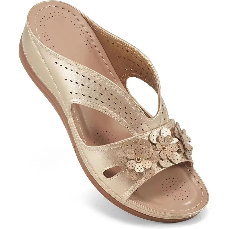 Hollow Wedge Beach Sandals