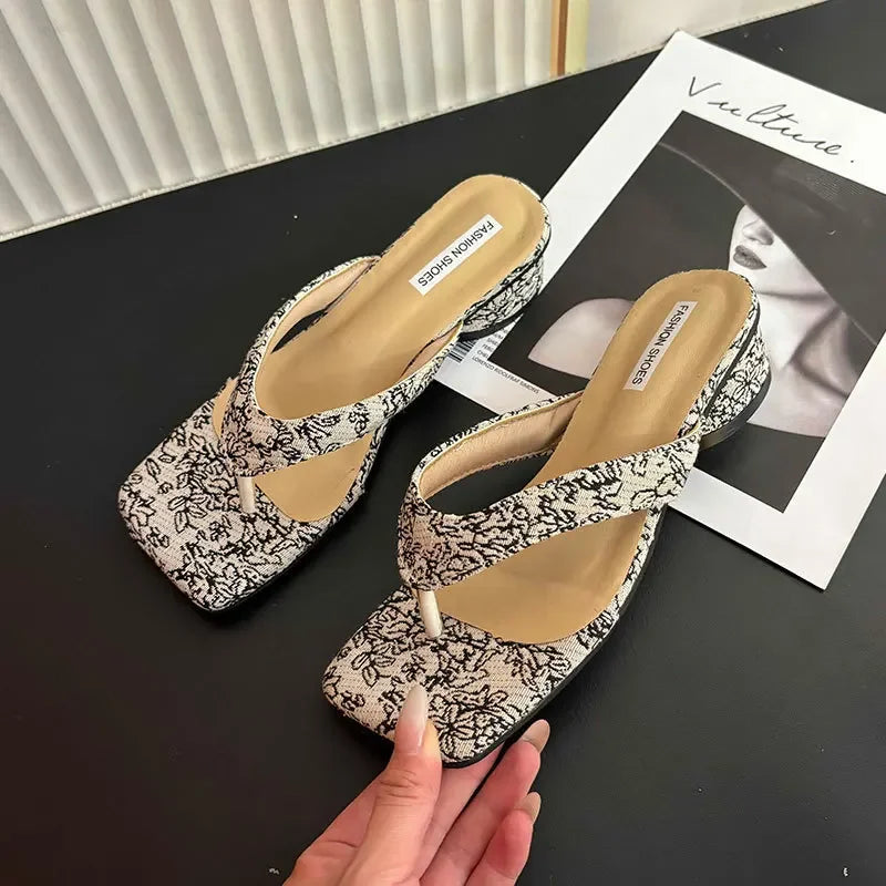 Flower Accent PU Slippers