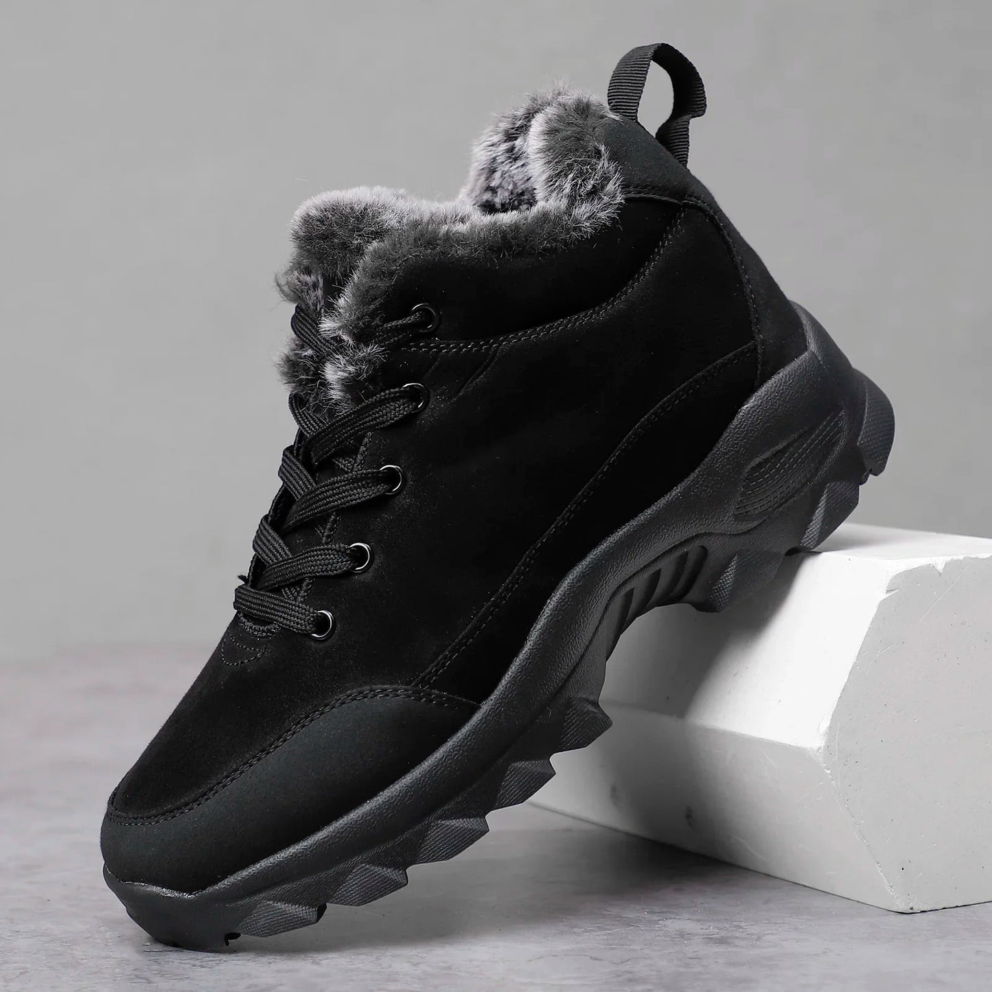 Black Mountain Climbing Sneakers