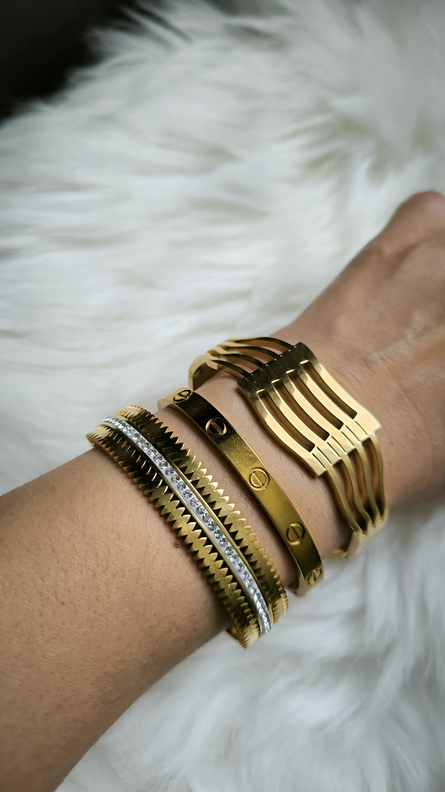 Women Bracelets