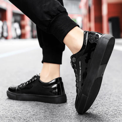 Wear-Resistant Lightweight Casual Sneakers