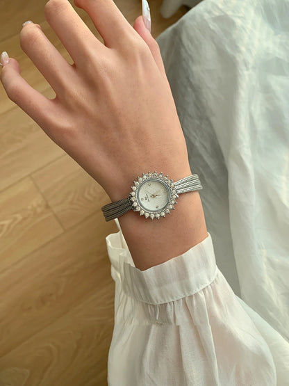 Minimal Round Watch