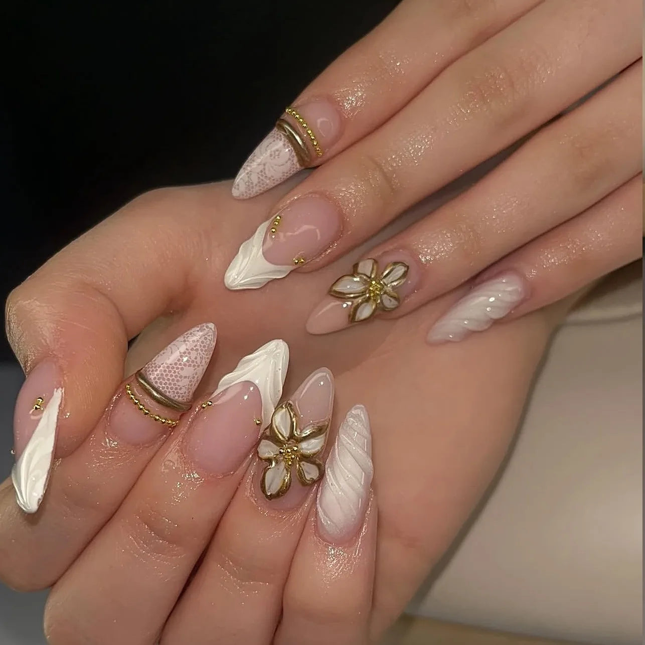 Gradient Blue Flower Press-On Nails