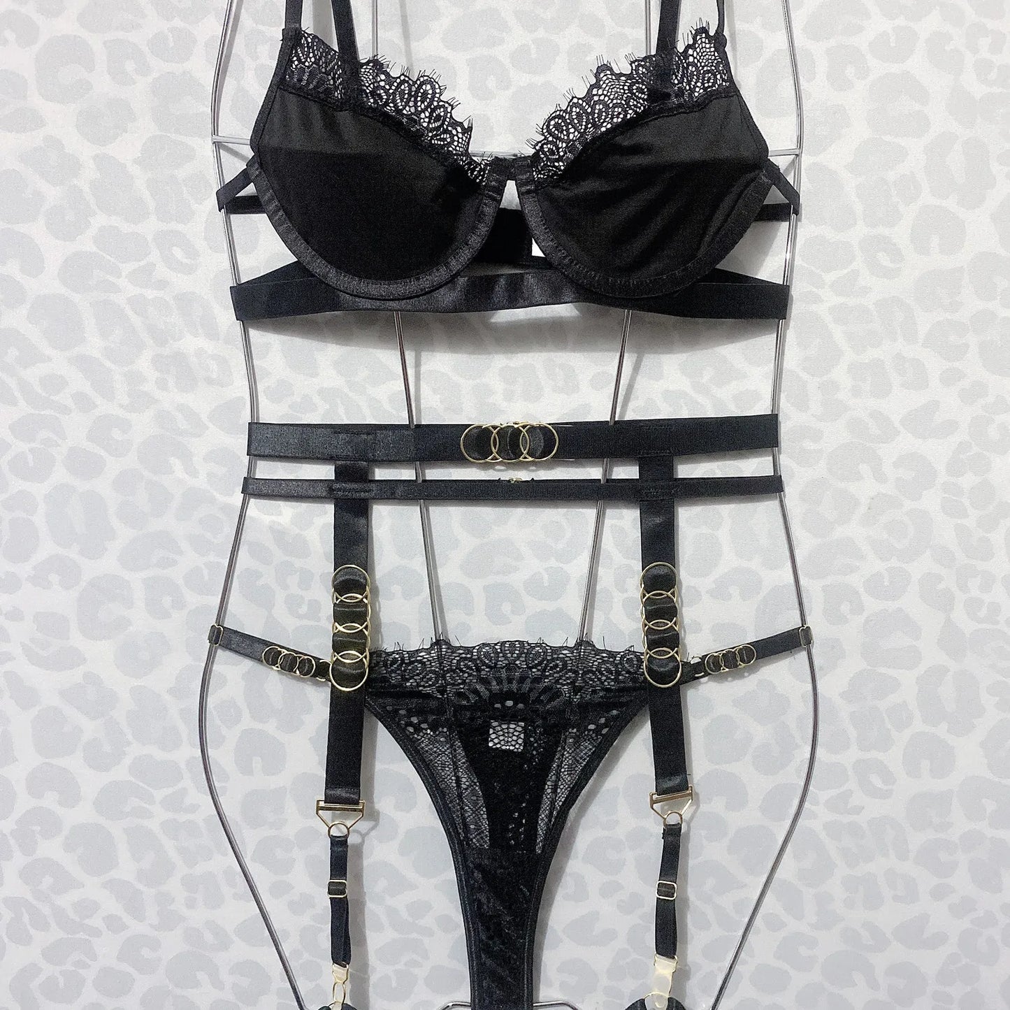 Lace Garter Set