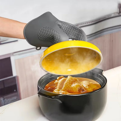 Silicone Dotted Slip-Resistant Glove Clip