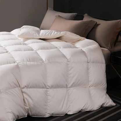 Golden Edge Goose Down Quilt