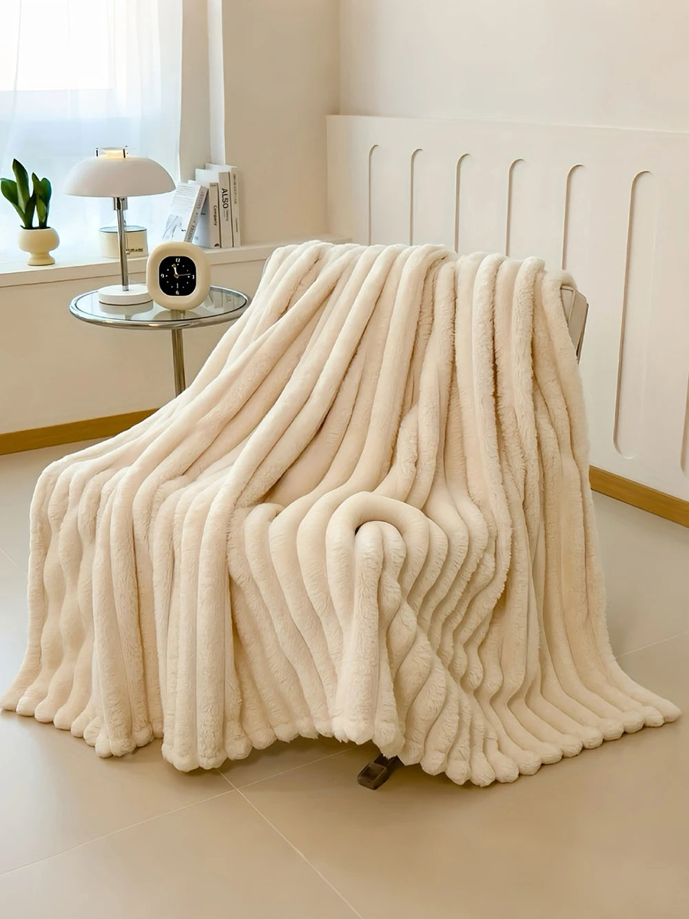 Luxurious Faux Rabbit Fur Blanket