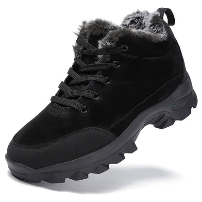 Black Mountain Climbing Sneakers