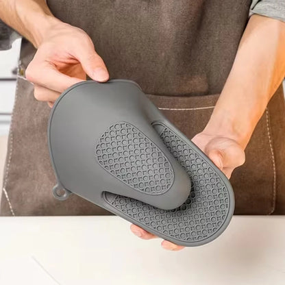 Silicone Dotted Slip-Resistant Glove Clip