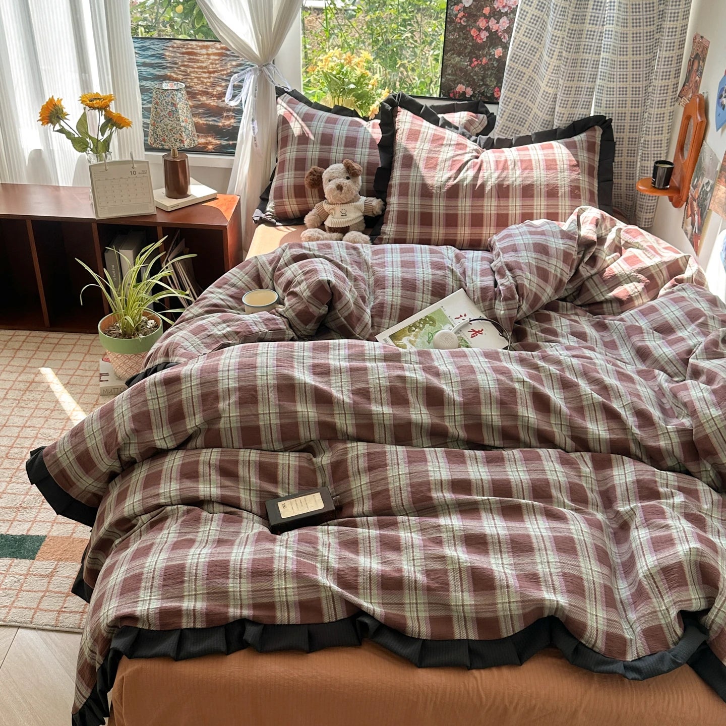 Plaid Bedding Set