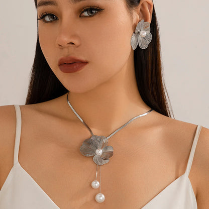 Pearl Flower Jewelry Set