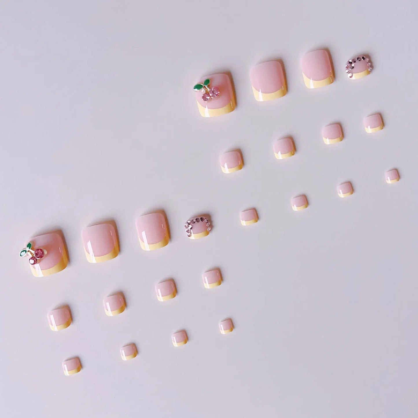 French Press-On Nail Set