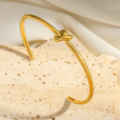 Elegant Round Knot Bracelets