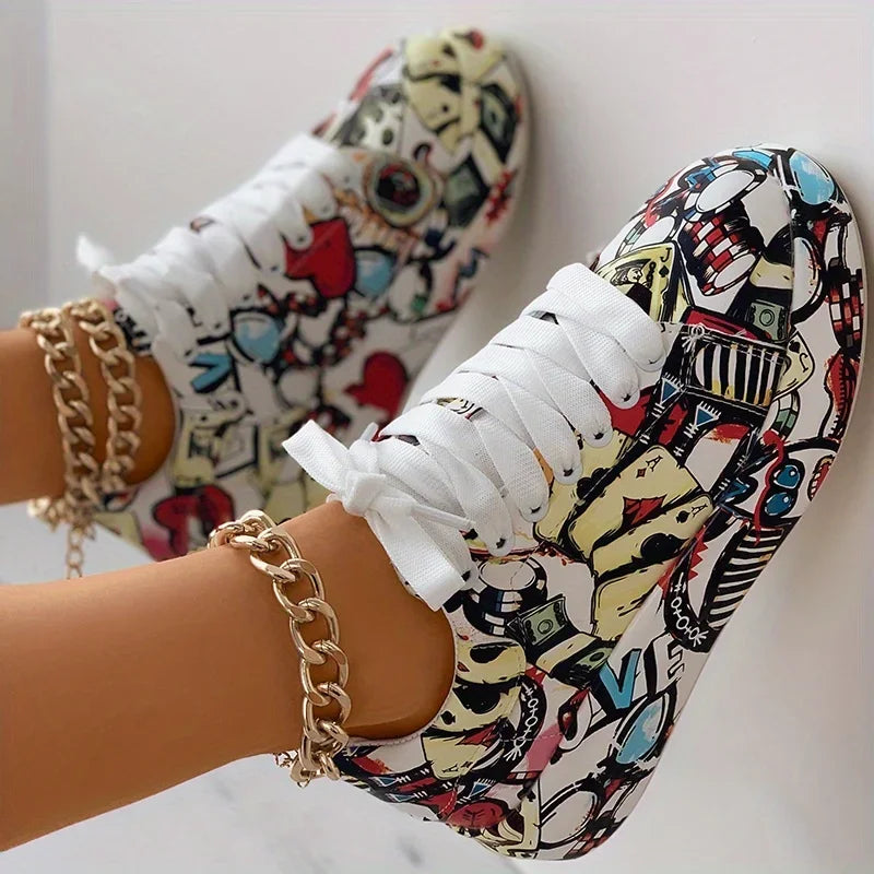 Women's Graffiti Print Low-Top Platform Sneakers