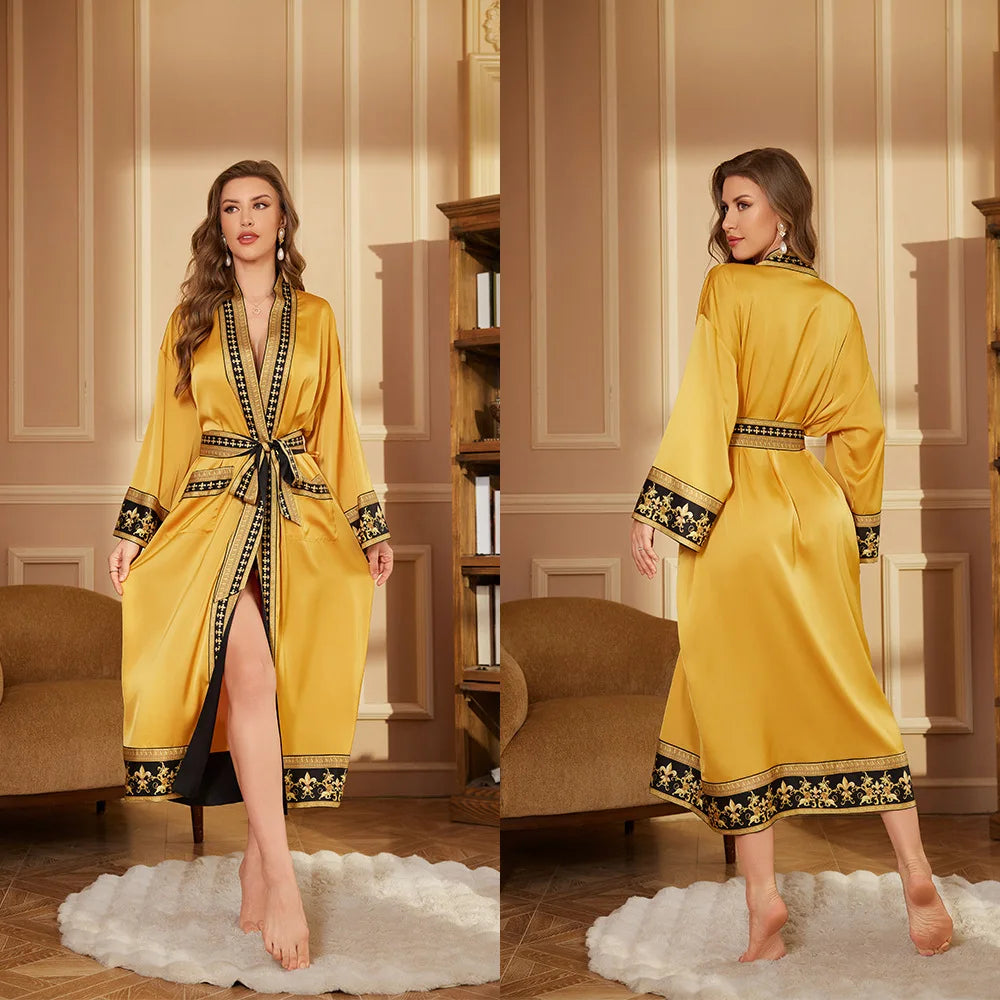 Printed Autumn Mid Robe