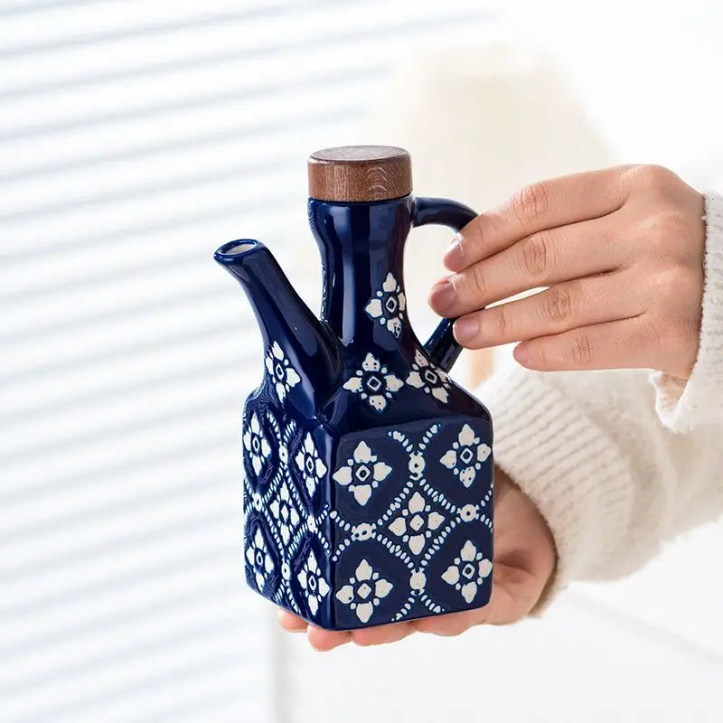 Porcelain American Style Seasoning Bottle