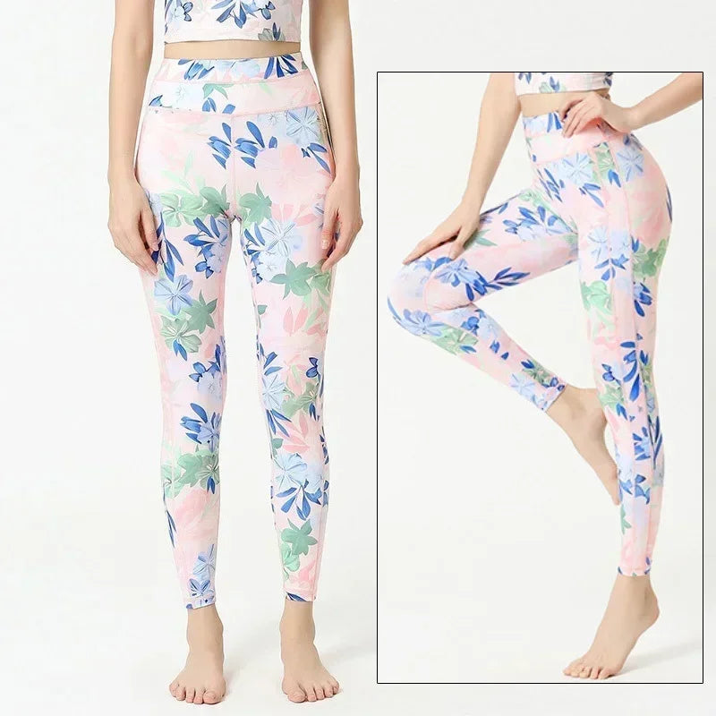 Cloud Hide Floral Push-Up Leggings
