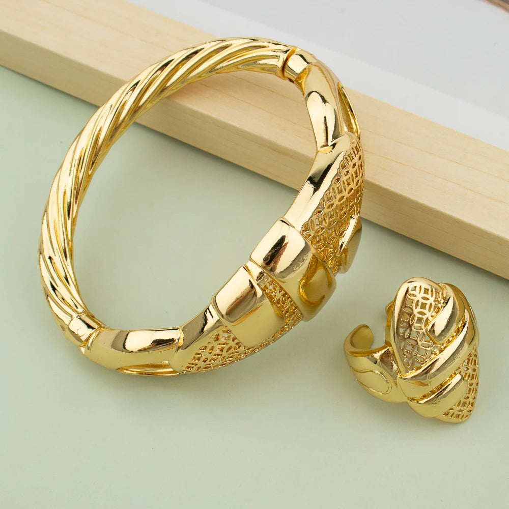 Gold Jewelry Set