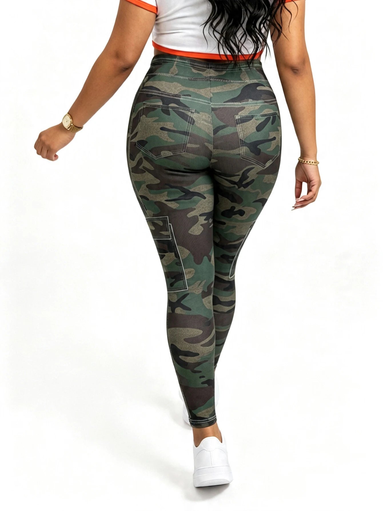 Plus Size Camo Cargo Leggings