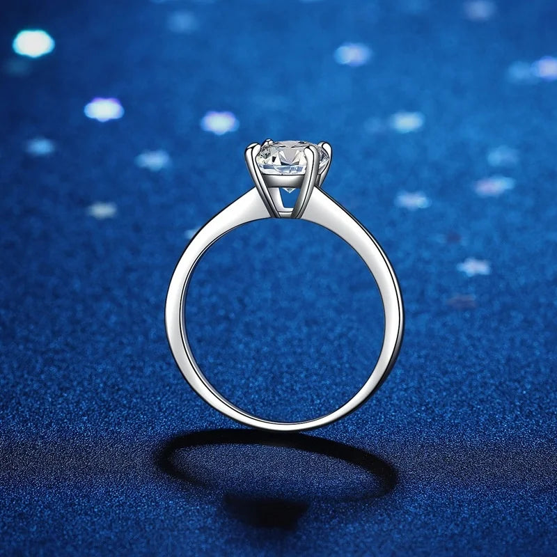 Round Moissanite Band Ring