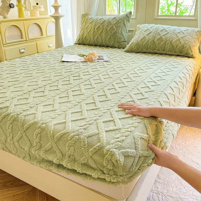 Jacquard Fleece Fitted Sheet