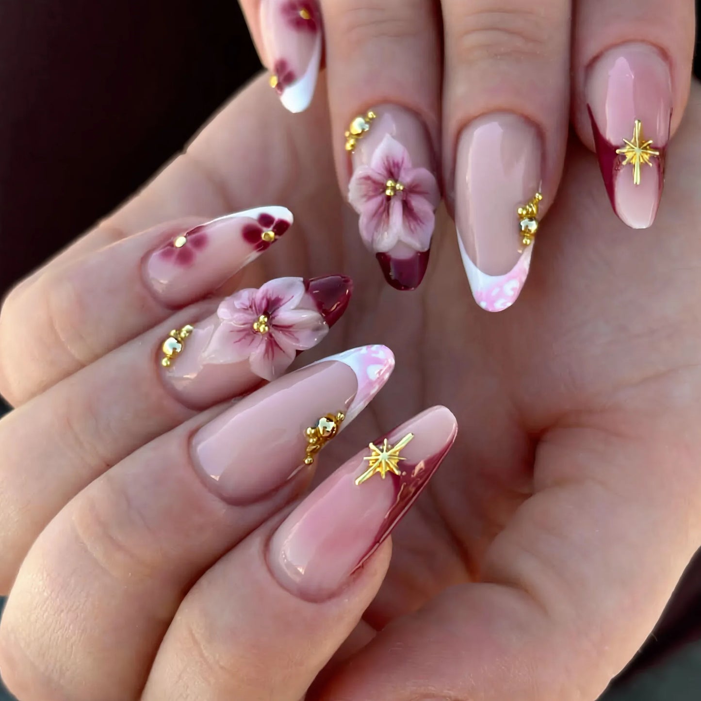 Gradient Blue Flower Press-On Nails