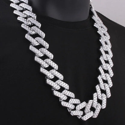 Wide Chunky Chain Necklace