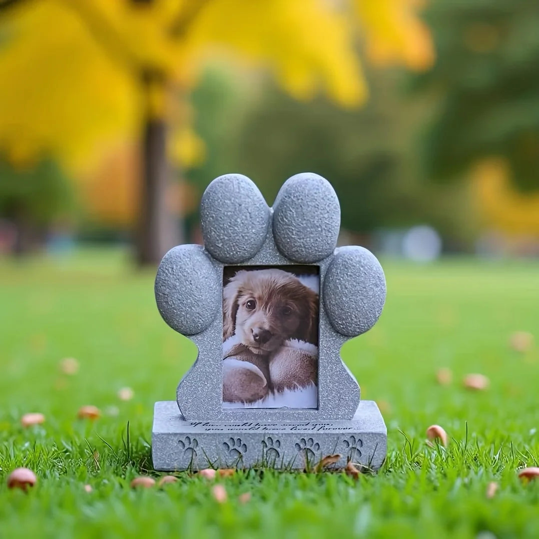 Resin Pet Paw Memorial Stone