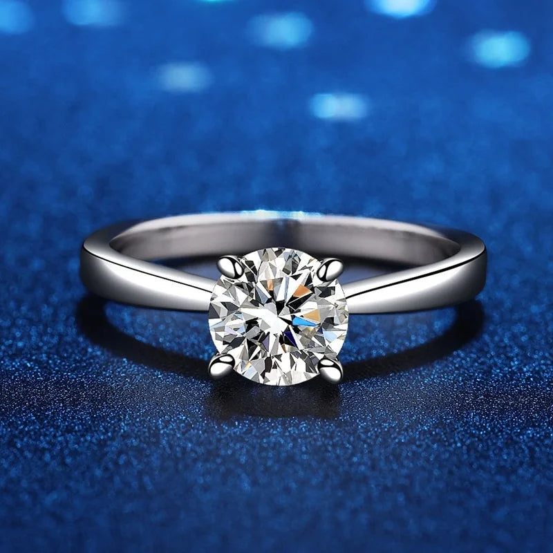 Round Moissanite Band Ring