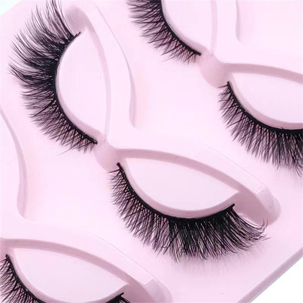 Winged Strip False Eyelashes