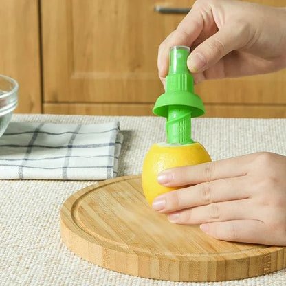 Portable Lemon Squeezer and Sprayer