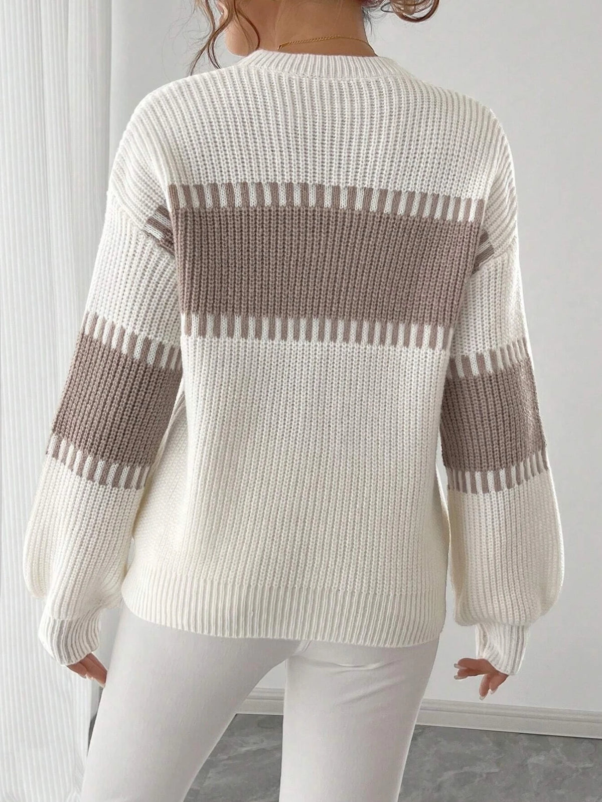 Straight-Cut Round Neck Pullover