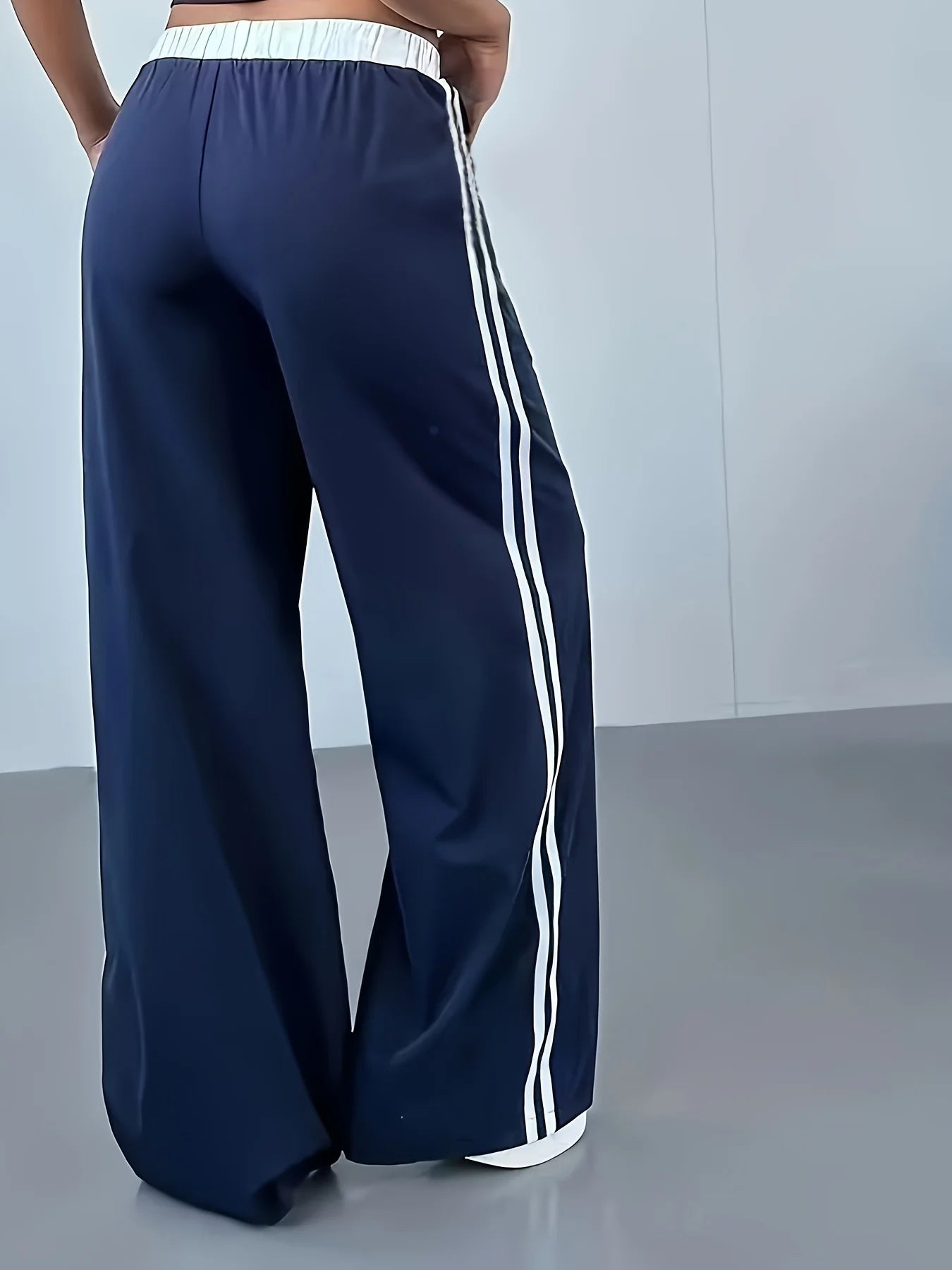 Geometric Print Leisure Pants