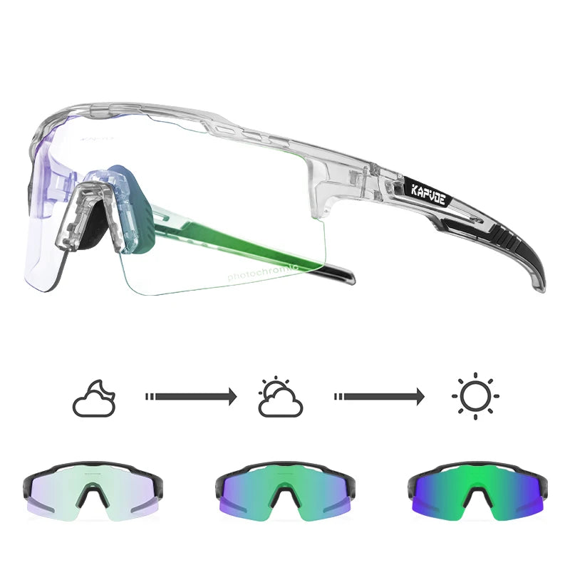 Photochromic Cycling Glasses