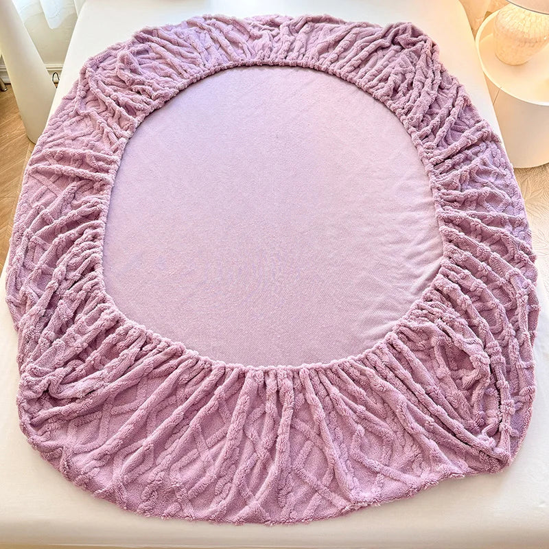 Jacquard Fleece Fitted Sheet