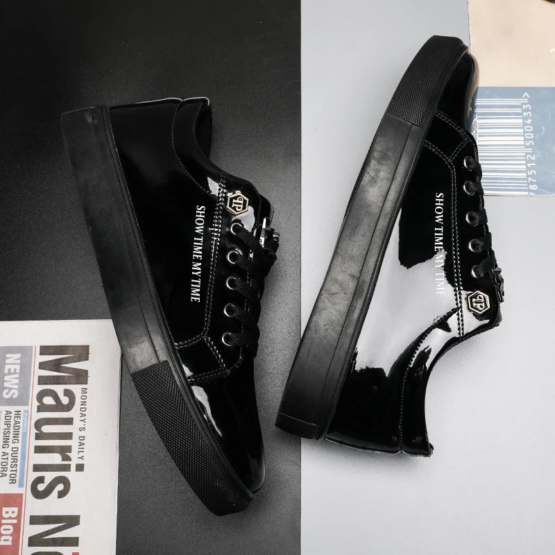 Wear-Resistant Lightweight Casual Sneakers