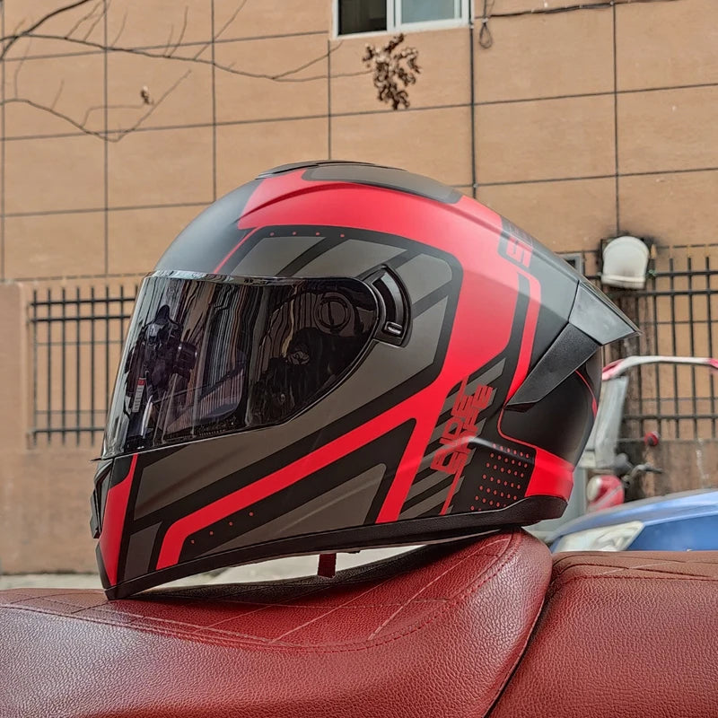 Double-Visor Full-Face Racing Helmet