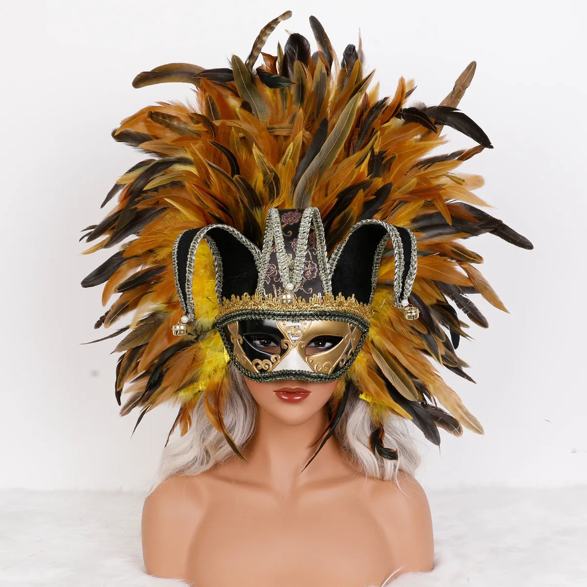Feather Masquerade Party Mask