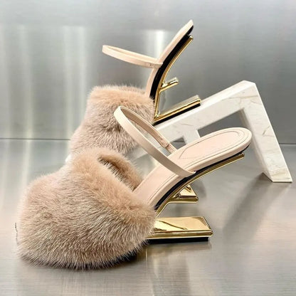 Pointed PU Pumps