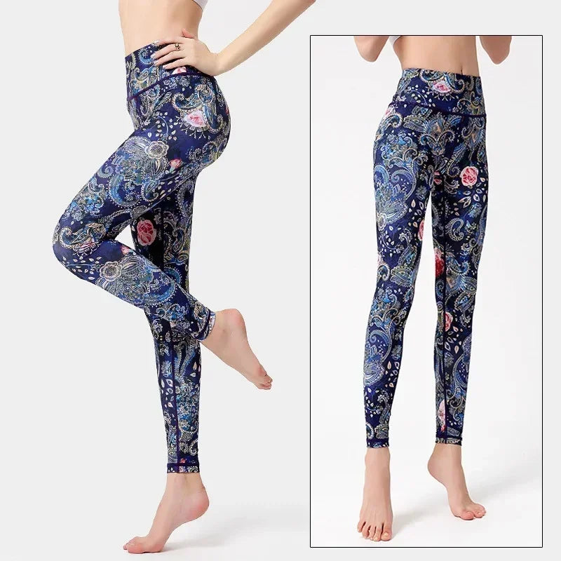 Cloud Hide Floral Push-Up Leggings