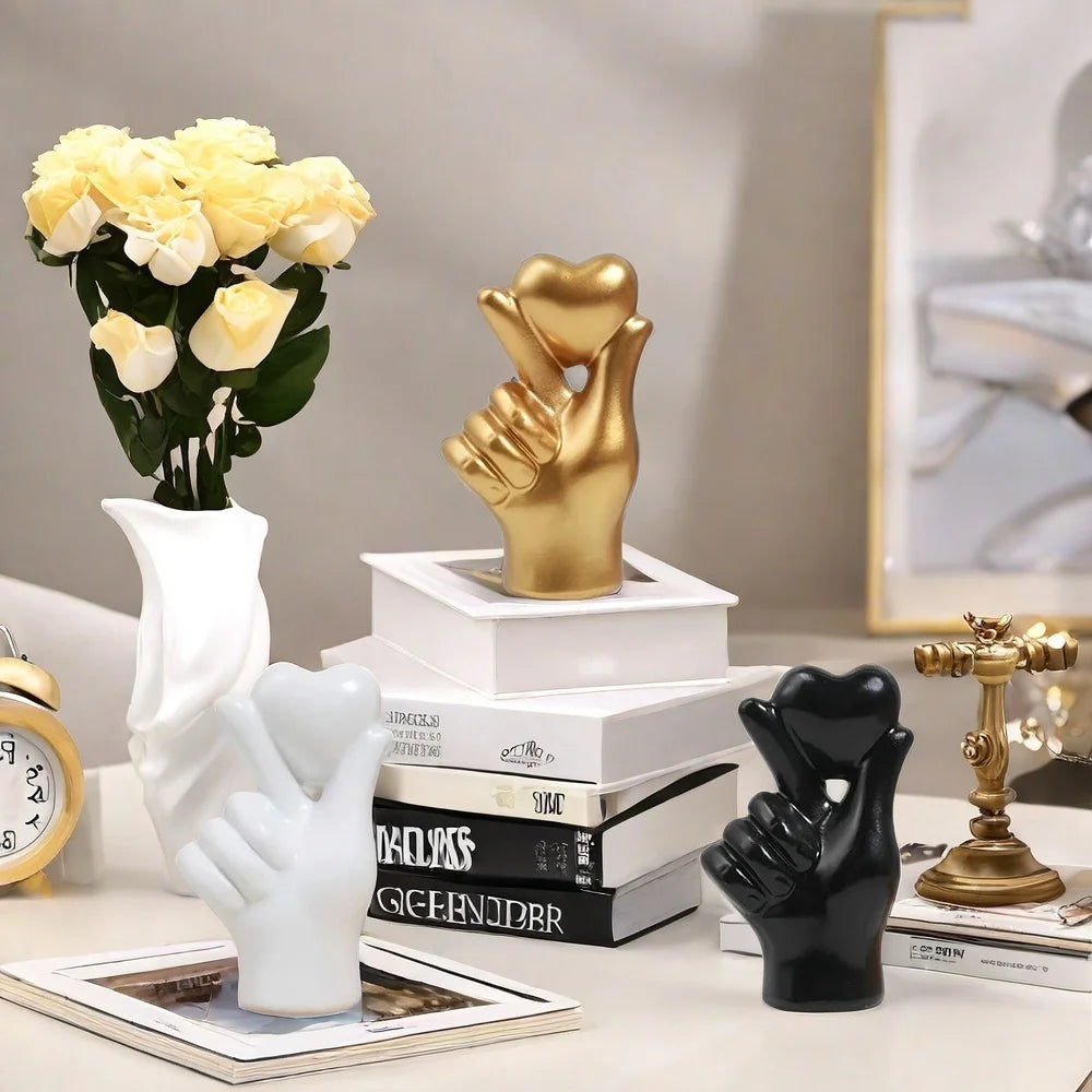 Resin Heart Finger Statue