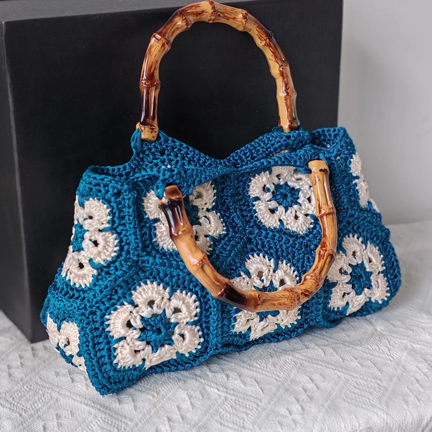 Crochet Bamboo Handle Tote