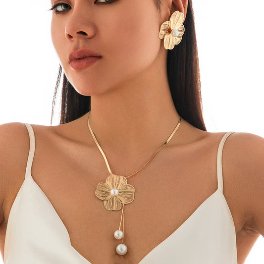 Pearl Flower Jewelry Set