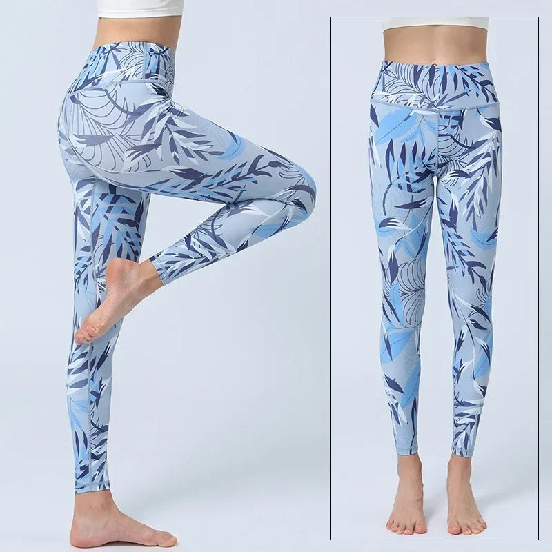 Cloud Hide Floral Push-Up Leggings