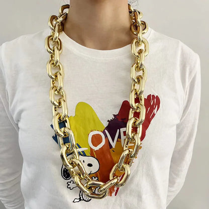 Wide Chunky Chain Necklace