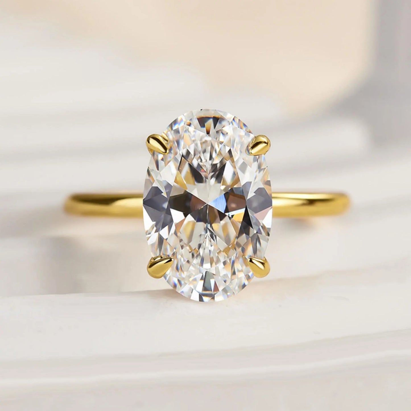 Oval Zircon Band Ring