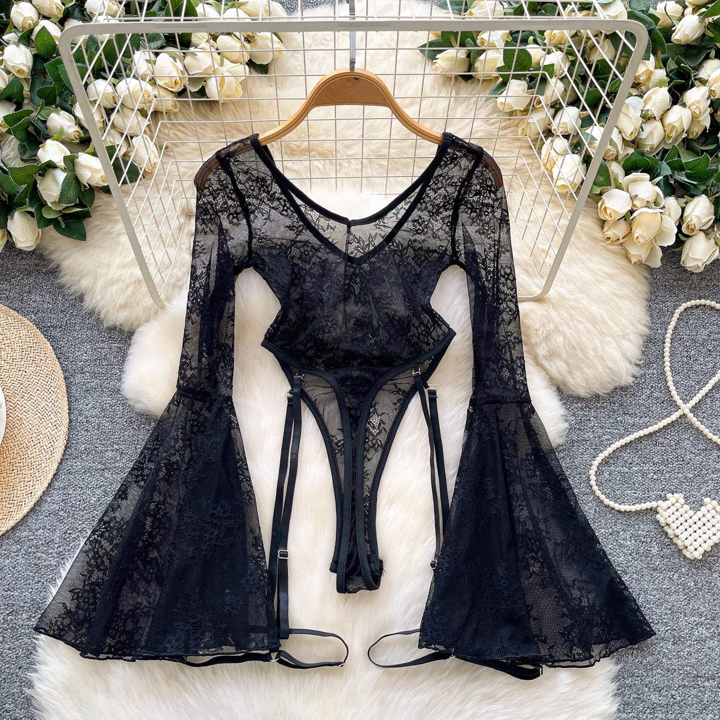 Sexy Sleeveless Lace Flare Sleeve Vintage Bodysuits