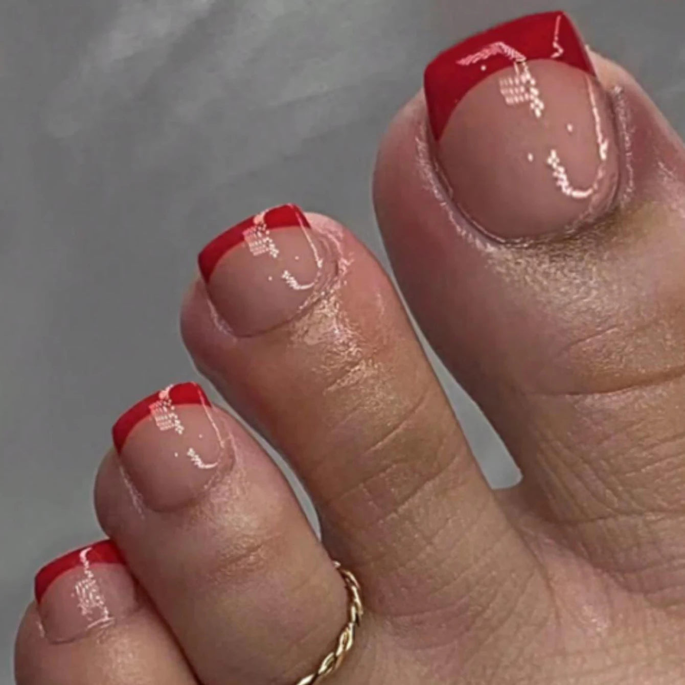 White Press-On Nail Set